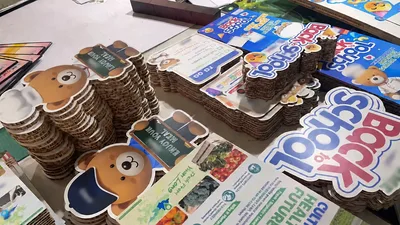 特注ハニカム紙ボード等身大パネル